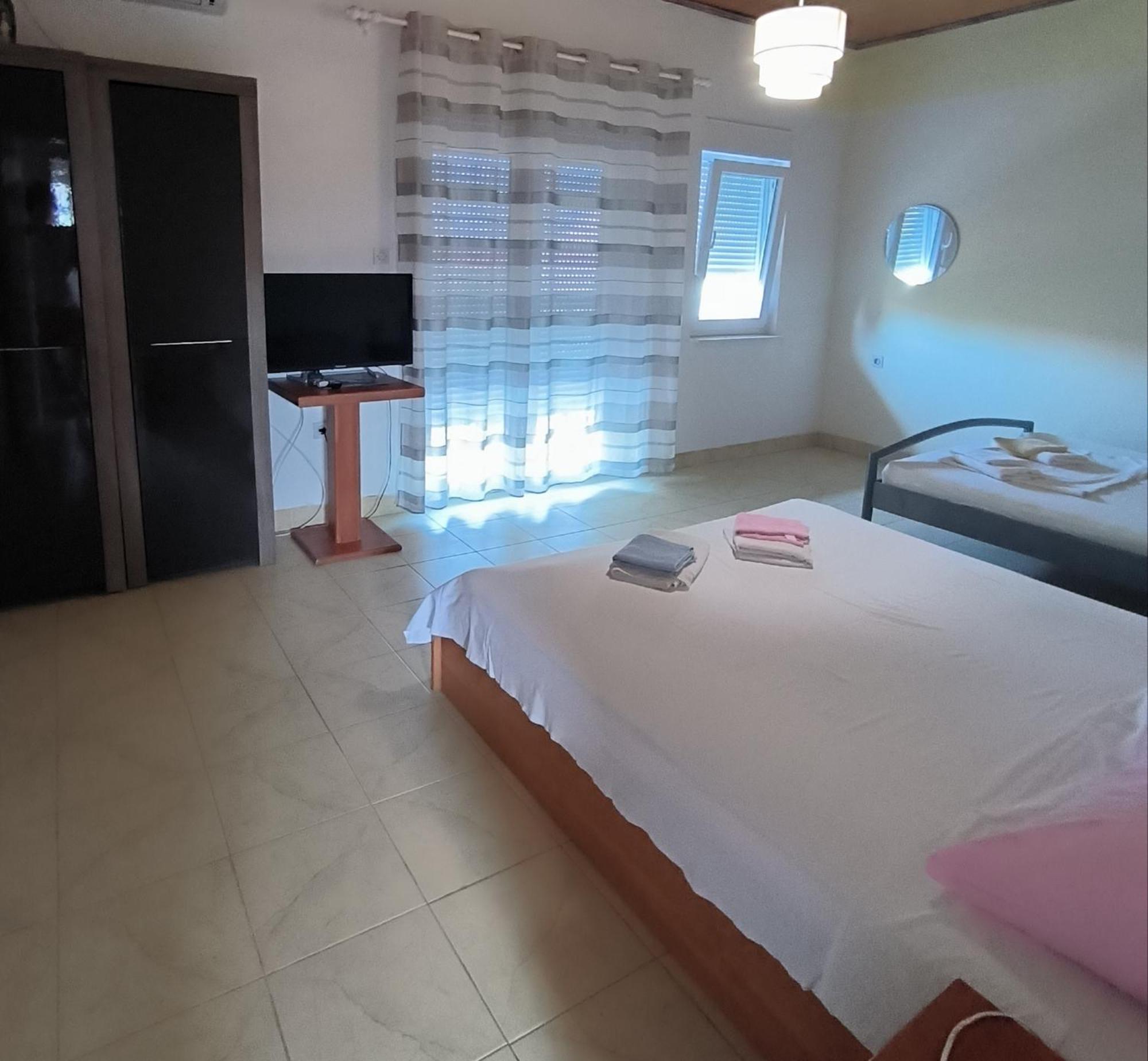 Apartments Orlic Povljana Kültér fotó
